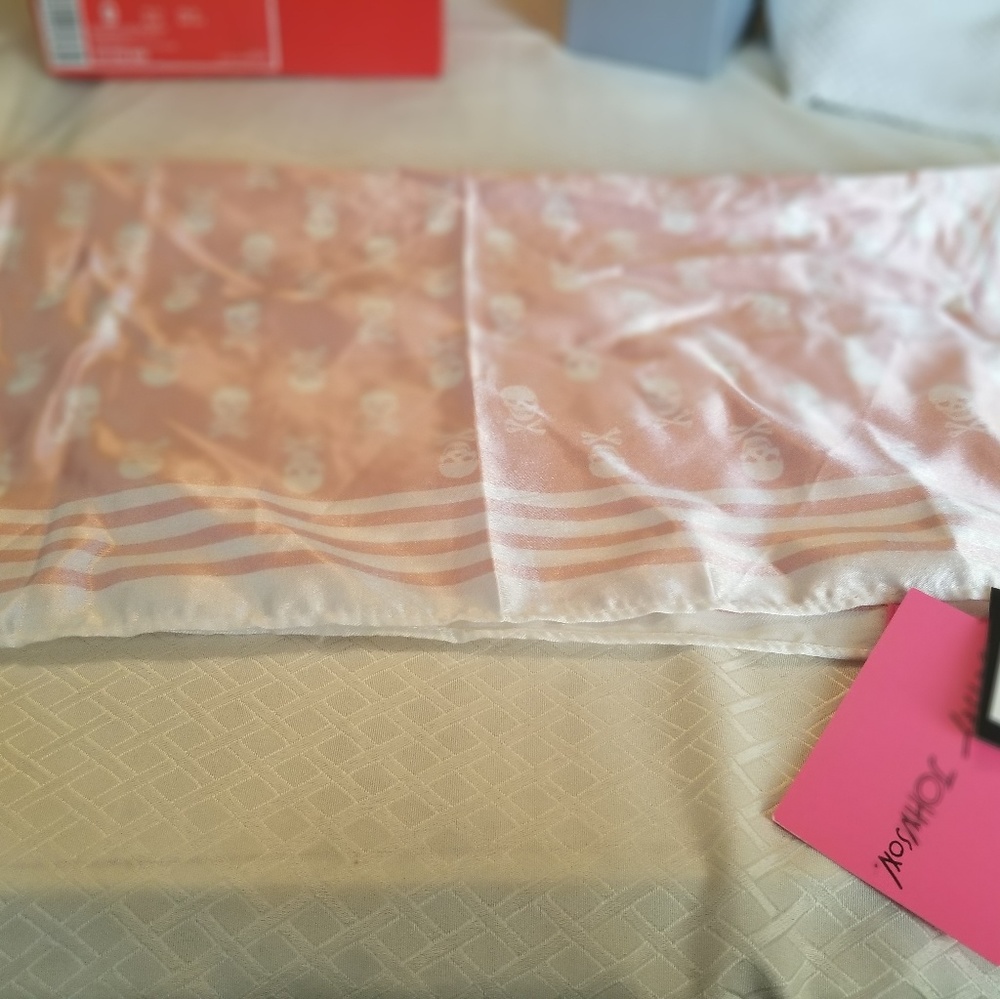 Betsy Johnson Skull Scarf